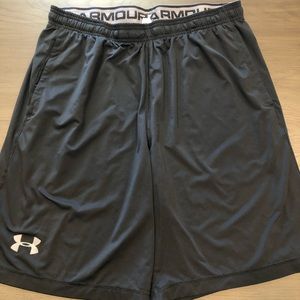 Underarmour workout shorts